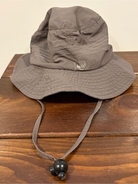 REI Bucket Hat Size S/M Olive Lightweight Packable With Strap